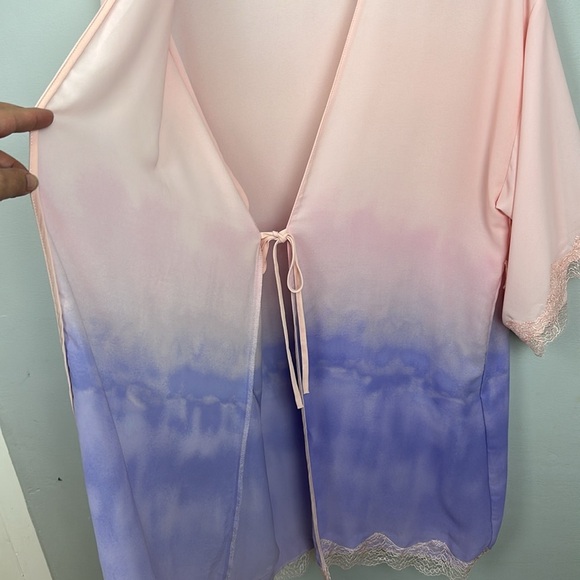 NWT Victoria’s Secret Pink and Purple Ombre Robe Sz XS - Picture 4 of 8